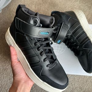 Men adidas post-move mid sneaker brand new size 9 1/2